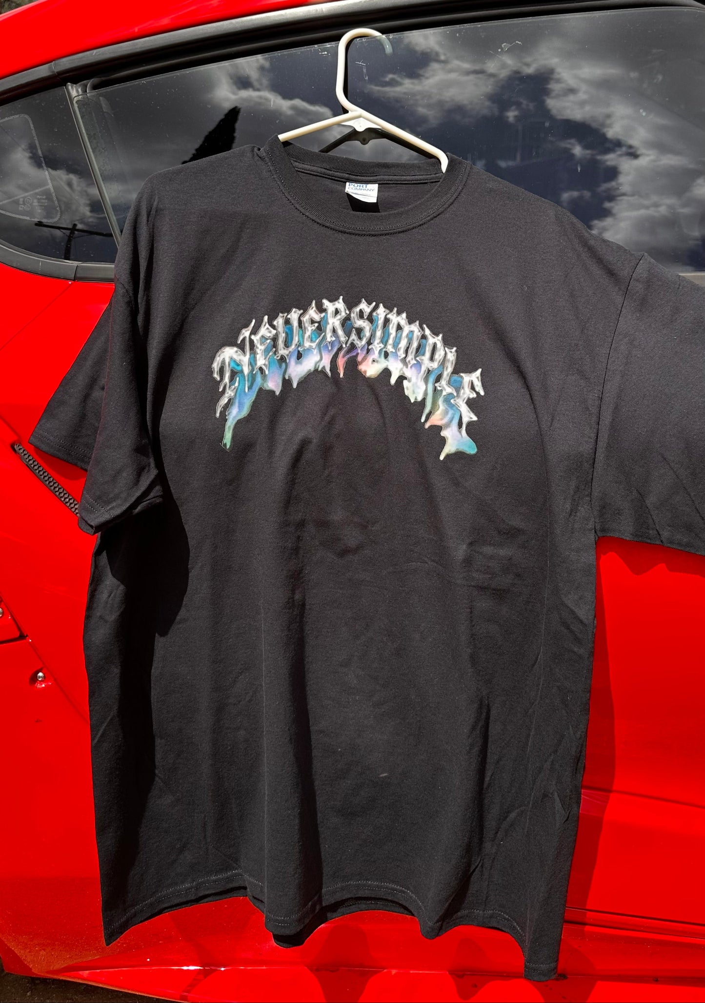 NEVERSIMPLE T-shirt